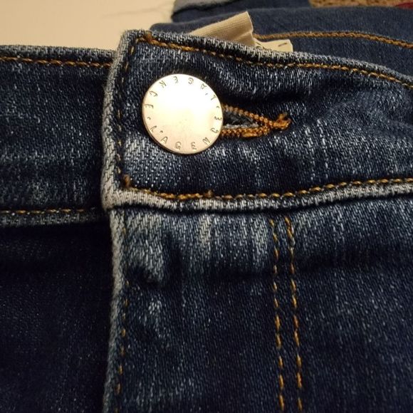 L'Agence 'Rachel High-Rise Diamond Destruct' Slim Jeans - Picture 12 of 13